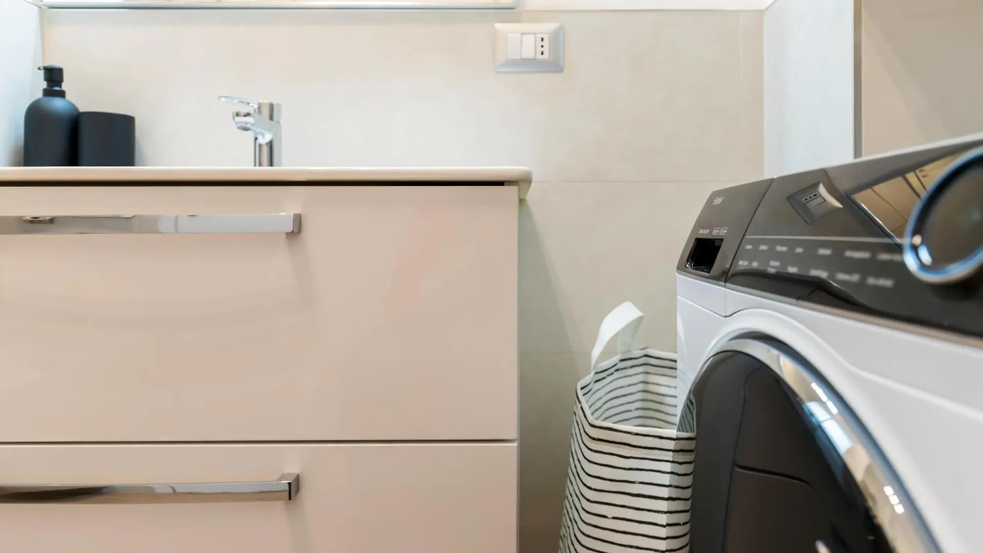 L'Angolo Del Relax Milanese - 25Min Dal Duomo Apartment Milan